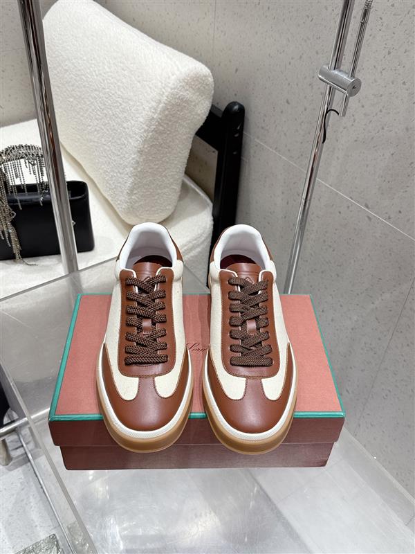 20251128153657369 310